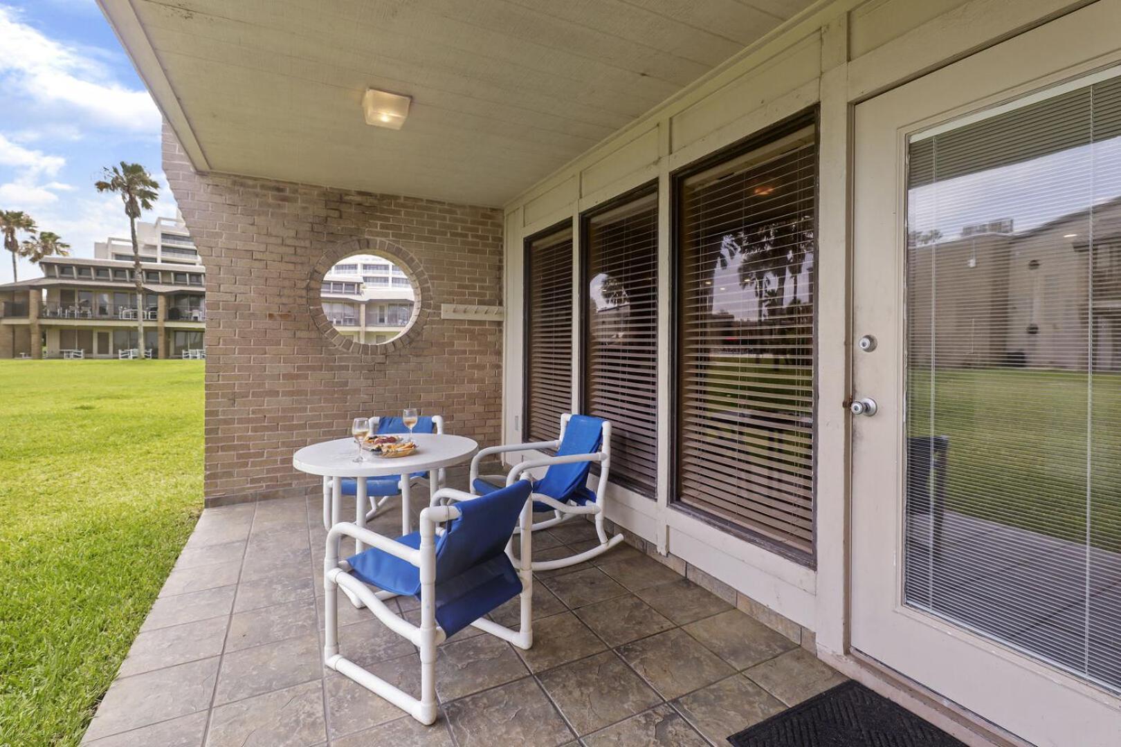 Ground Floor Beachfront Beauty! Steps To The Beach And Pool South Padre Island Chambre photo