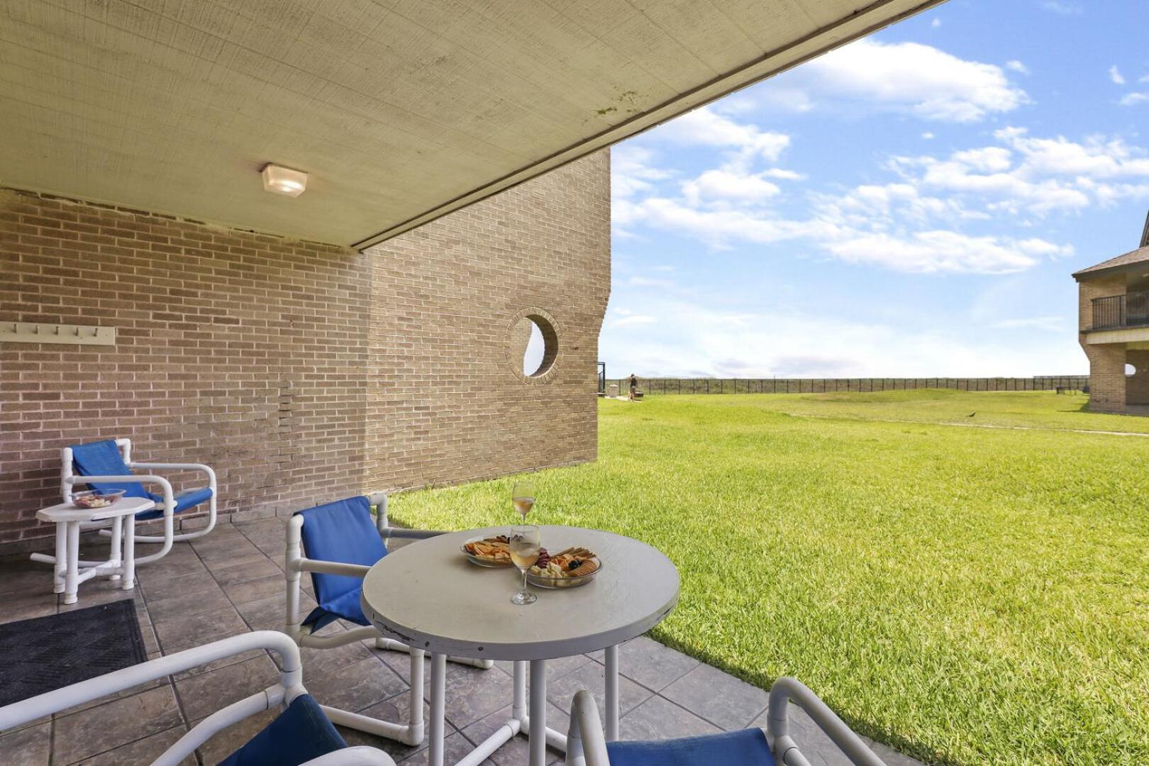 Ground Floor Beachfront Beauty! Steps To The Beach And Pool South Padre Island Chambre photo